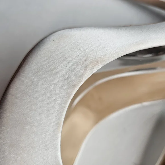 Badgley Mischka Women's Cher Pump - WHITE - Picture 6 of 7